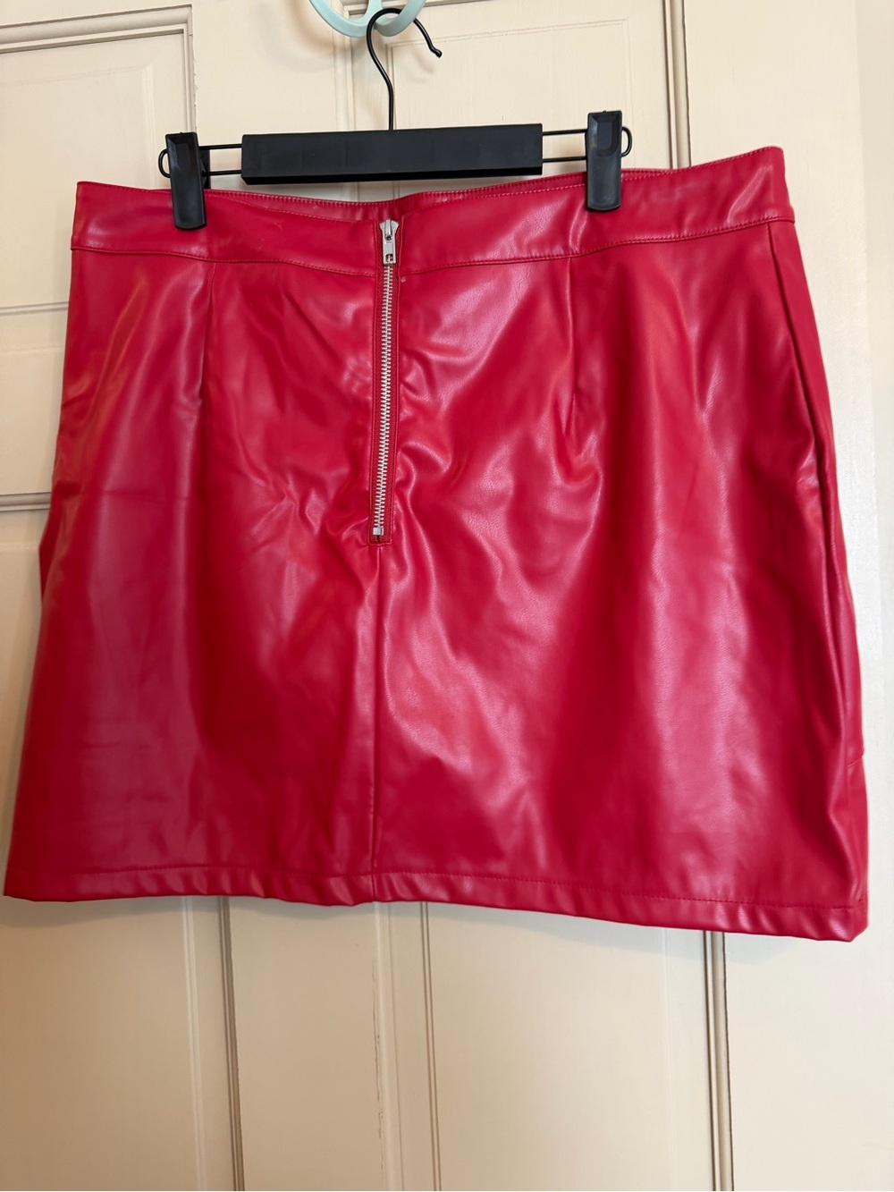 Red Faux Leather Mini Skirt - Women - Picture 6 of 8